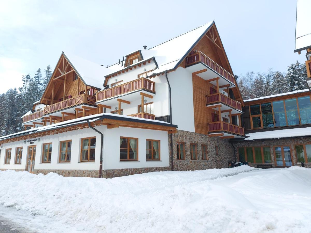 Pohorje Village Wellbeing Resort - Wellness & Spa Hotel Bolfenk Maribor Exterior foto
